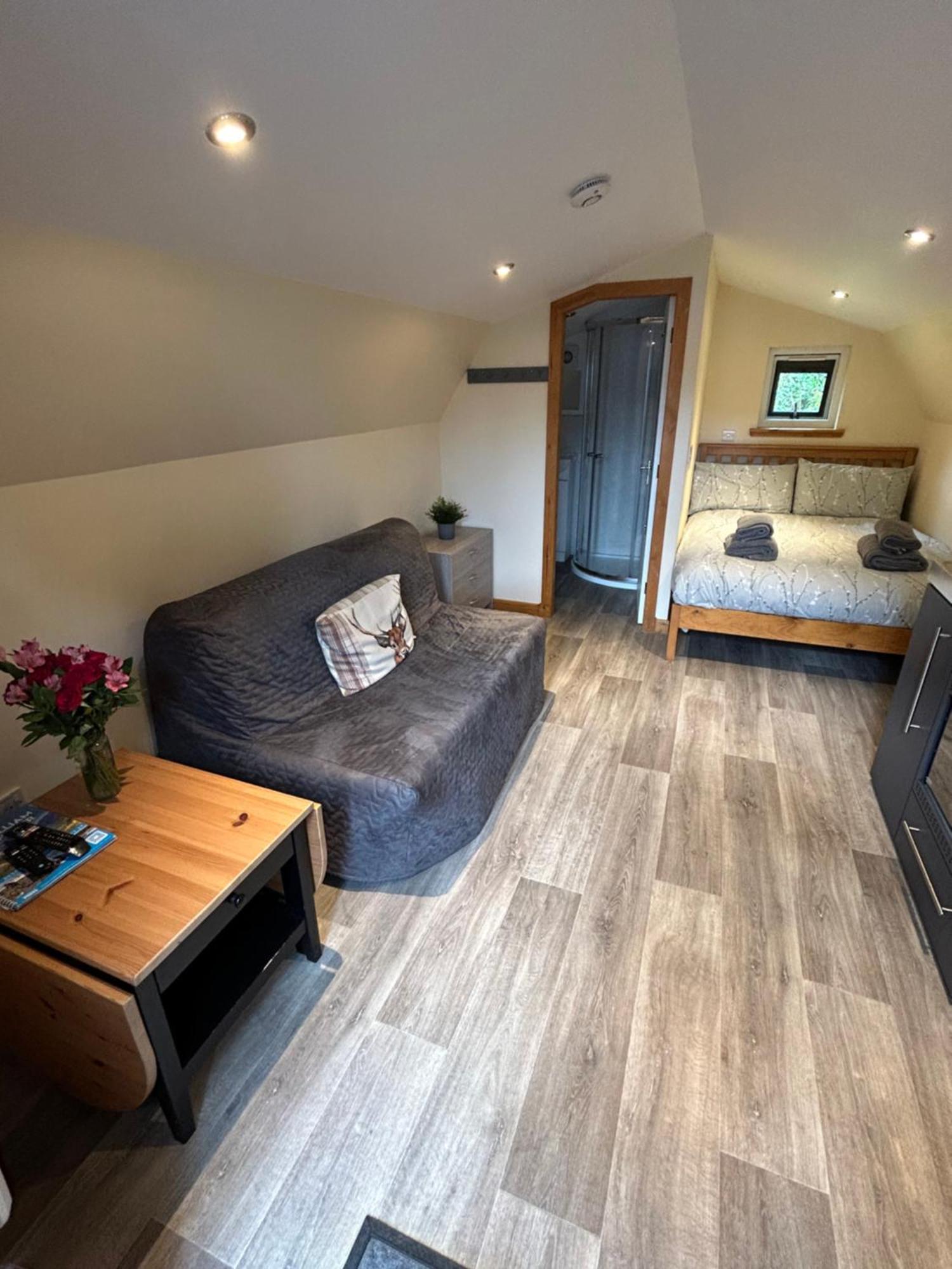 Morvan Pod & Hot Tub Fort William Exterior foto